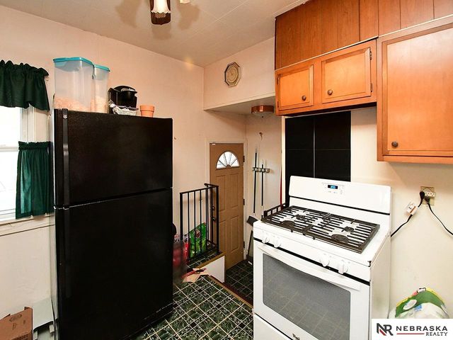 3188 Stone Avenue, Omaha, NE 68111