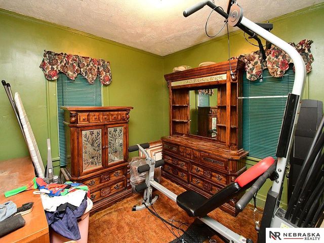 3188 Stone Avenue, Omaha, NE 68111