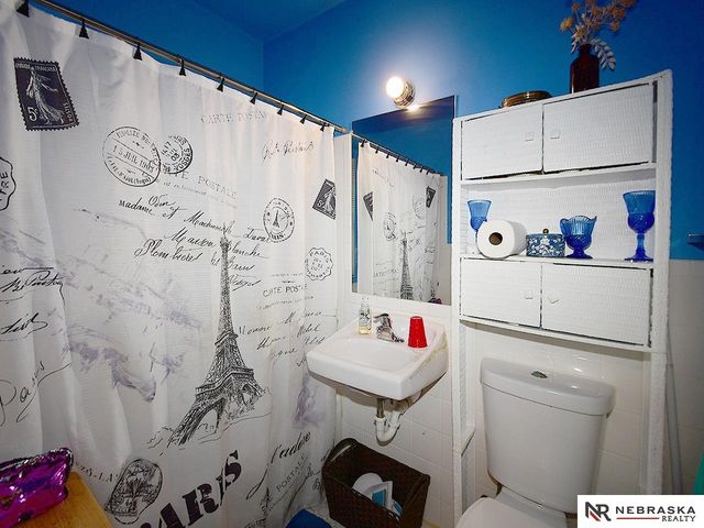 3188 Stone Avenue, Omaha, NE 68111