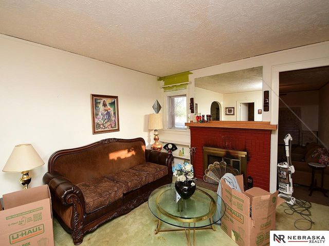 3188 Stone Avenue, Omaha, NE 68111