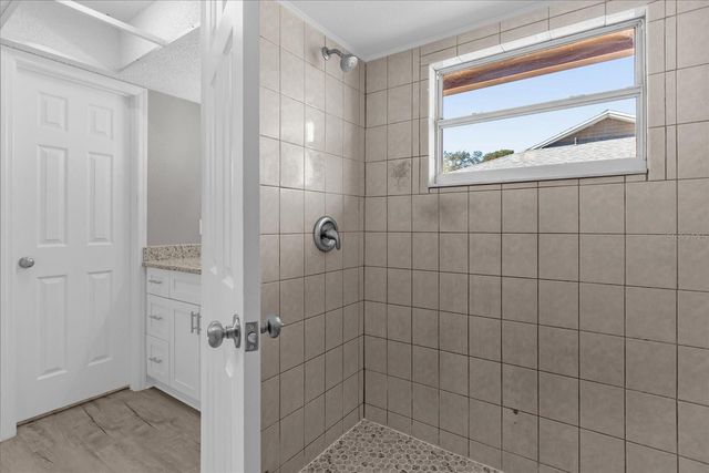 498 TIMBERWOLF TRAIL, Apopka, FL 32712