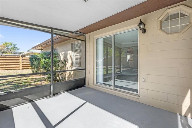 498 TIMBERWOLF TRAIL, Apopka, FL 32712