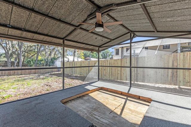 498 TIMBERWOLF TRAIL, Apopka, FL 32712