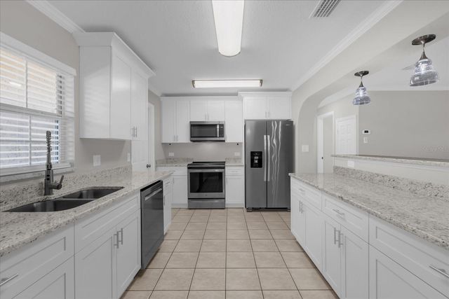 498 TIMBERWOLF TRAIL, Apopka, FL 32712