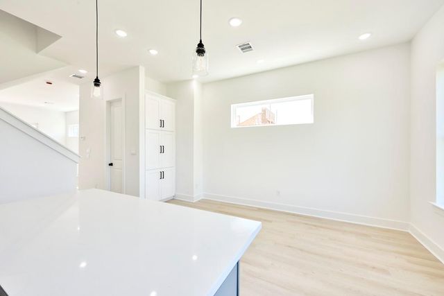 3213 Reeves Road, Houston, TX 77004