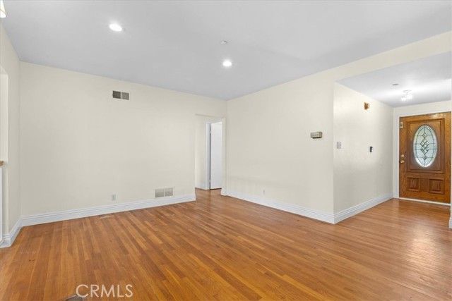 554 W Verness, Covina, CA 91723