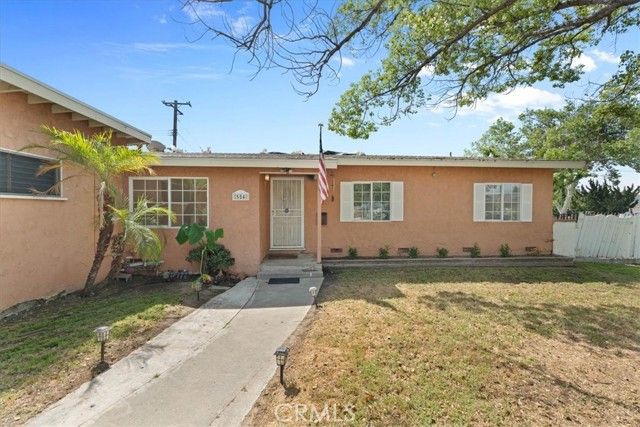 554 W Verness, Covina, CA 91723