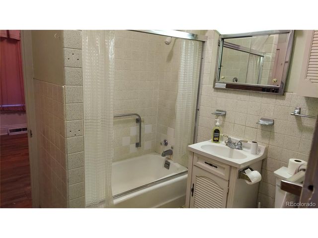 4583 Newton St, Denver, CO 80211