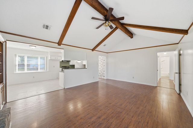 122 White Cedar Street, Houston, TX 77015