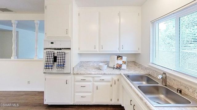 2542 Sirius Street, Thousand Oaks, CA 91360