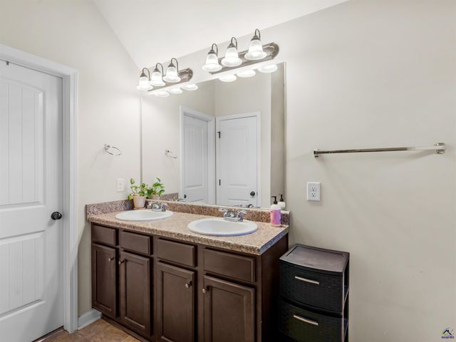 317 Maddi Grace Court, Locust Grove, GA 30248