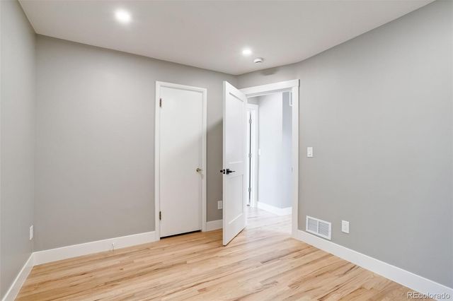 2323 N Niagara Street, Denver, CO 80207