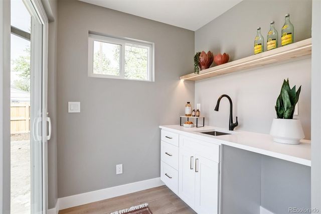 2323 N Niagara Street, Denver, CO 80207