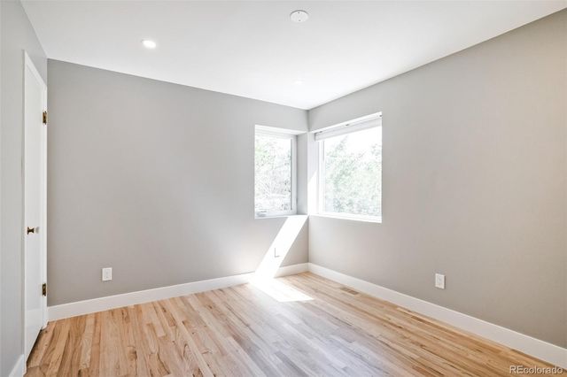 2323 N Niagara Street, Denver, CO 80207