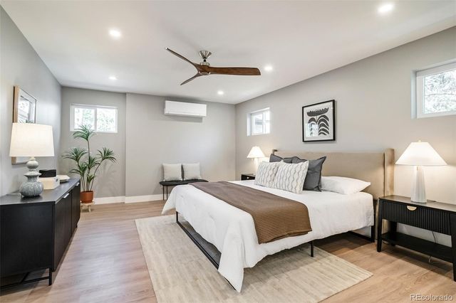 2323 N Niagara Street, Denver, CO 80207