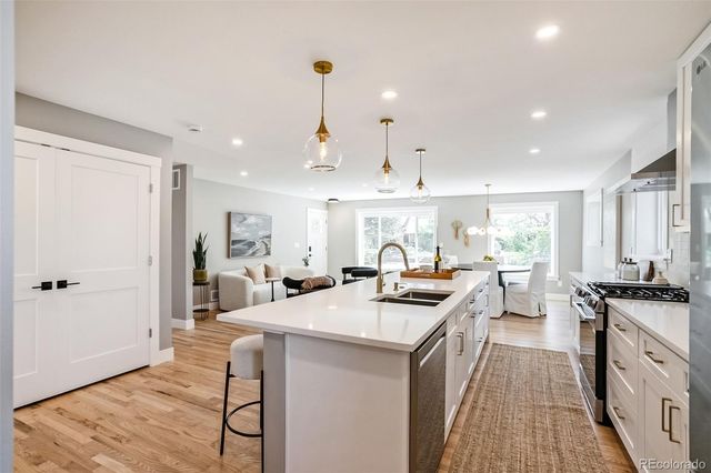 2323 N Niagara Street, Denver, CO 80207