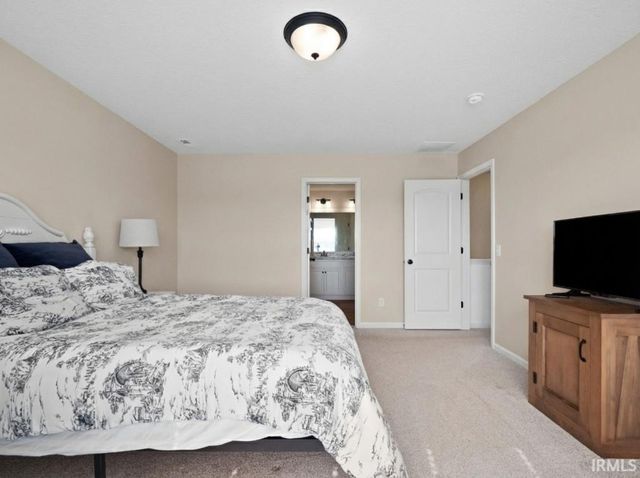 13071 Slash Pass, Fort Wayne, IN 46818