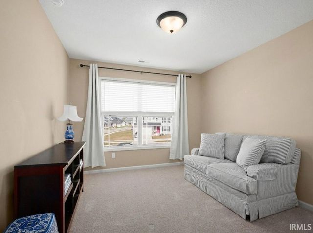 13071 Slash Pass, Fort Wayne, IN 46818