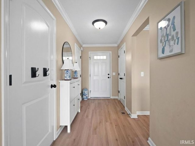 13071 Slash Pass, Fort Wayne, IN 46818