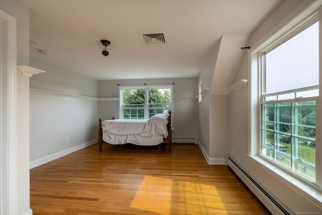 18 Kenwood Road, Milford, CT 06460