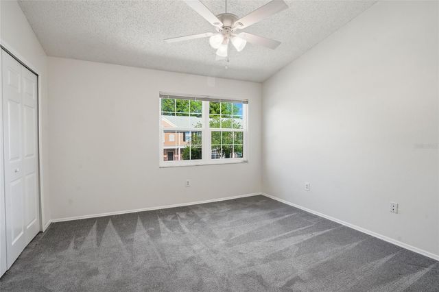 12367 BERKELEY SQUARE DRIVE, Tampa, FL 33626