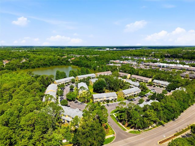 12367 BERKELEY SQUARE DRIVE, Tampa, FL 33626