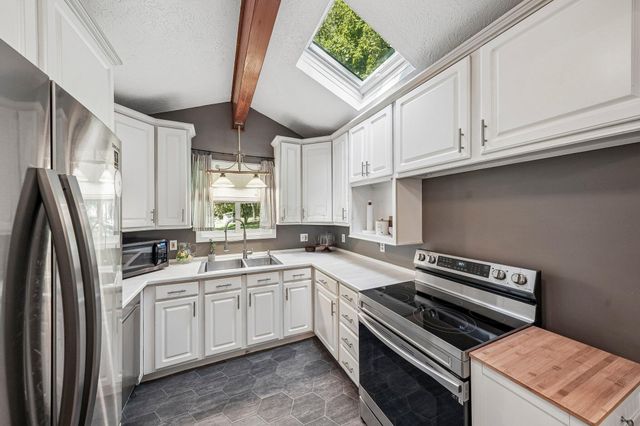 2790 Marks Road, Valley City, OH 44280