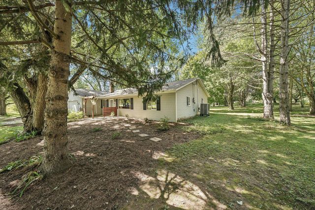 2790 Marks Road, Valley City, OH 44280