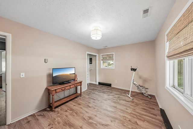 2790 Marks Road, Valley City, OH 44280