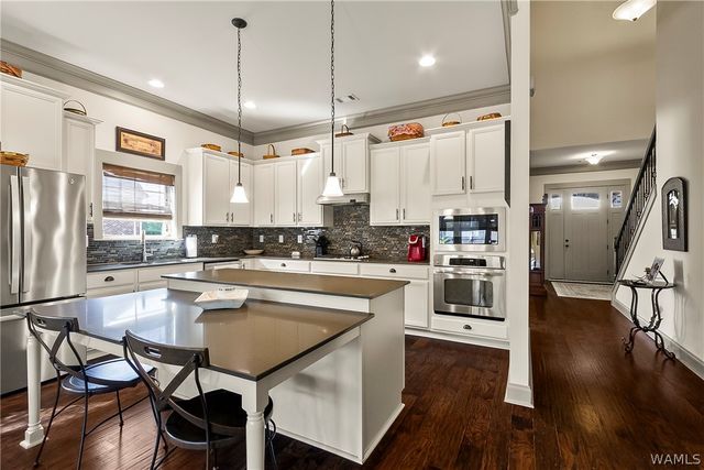 11827 Aspenwood, Moundville, AL 35474