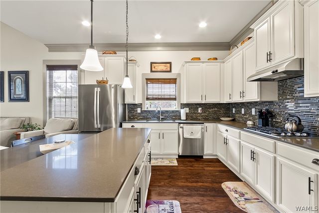 11827 Aspenwood, Moundville, AL 35474