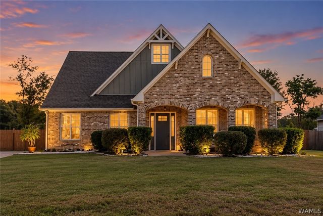 11827 Aspenwood, Moundville, AL 35474