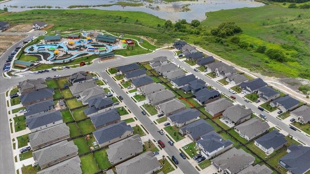 181 Durian LOOP, Buda, TX 78610