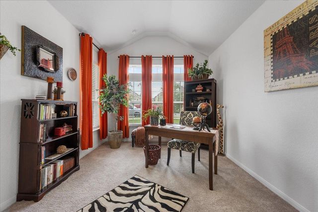 181 Durian LOOP, Buda, TX 78610