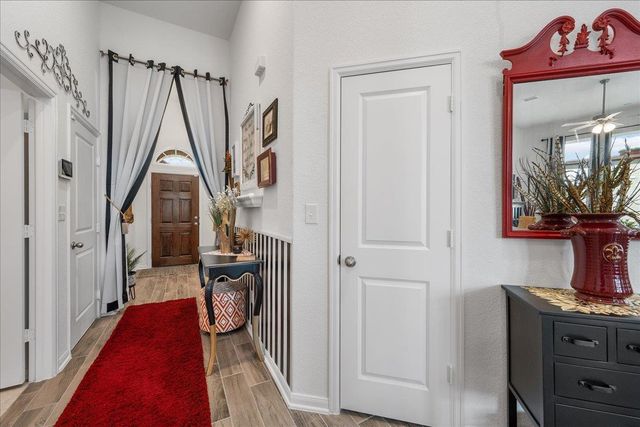 181 Durian LOOP, Buda, TX 78610