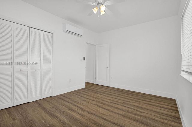 319 80th St 8, Miami Beach, FL 33141