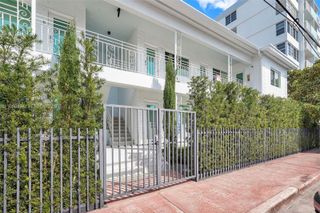 319 80th St 8, Miami Beach, FL 33141