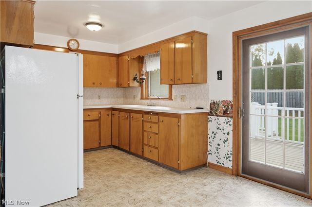 5049 Tam O Shanter Drive, Poland, OH 44514