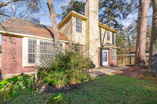 15 Shinyrock Place, The Woodlands, TX 77381