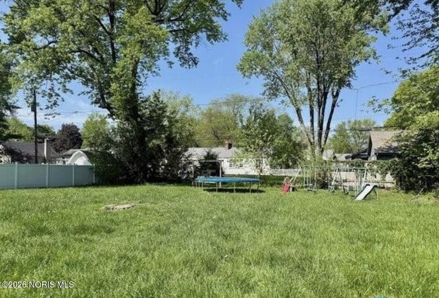 5937 Brainard Drive, Sylvania, OH 43560