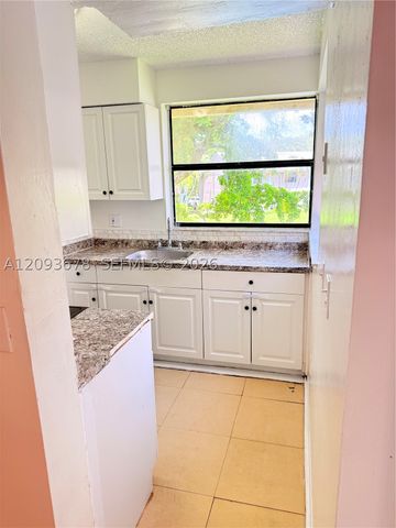 1021 Adams Ave 1021E, Homestead, FL 33034
