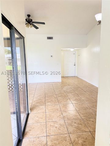 1021 Adams Ave 1021E, Homestead, FL 33034