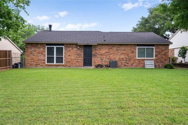 306 Hardwood Trail, Mesquite, TX 75150