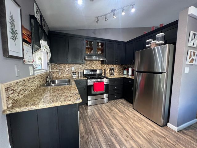 3424 Penny Ln, Modesto, CA 95354