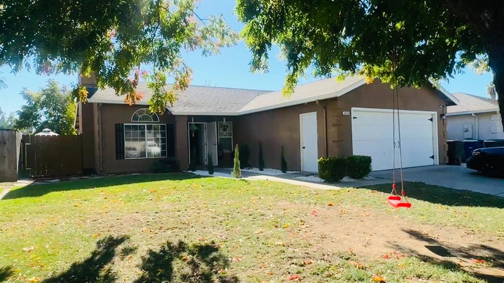 3424 Penny Ln, Modesto, CA 95354