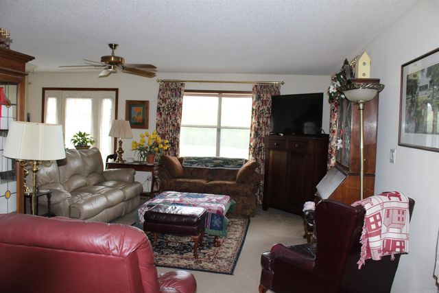 125 Burning Tree Court, Hot Springs, AR 71913