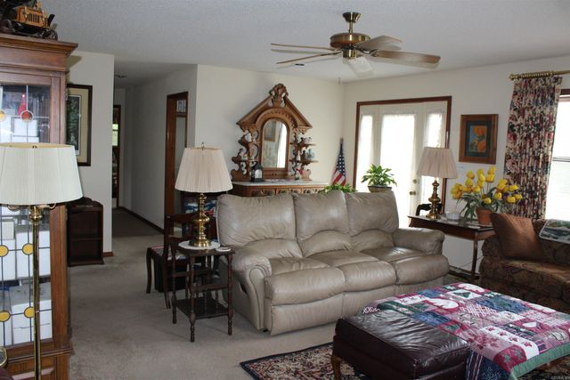 125 Burning Tree Court, Hot Springs, AR 71913