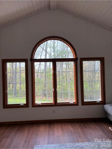 131 Caldonia Drive, Candler, NC 28715