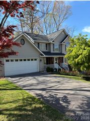 131 Caldonia Drive, Candler, NC 28715