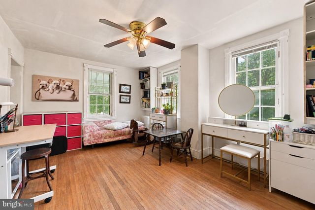 1208 VALLEY RD, Glen Mills, PA 19342